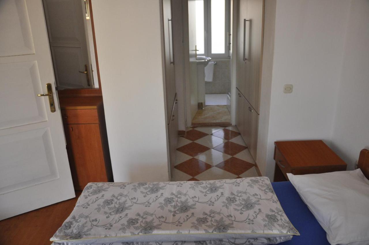 Apartment Katnic 1-2-3 Crikvenica Esterno foto