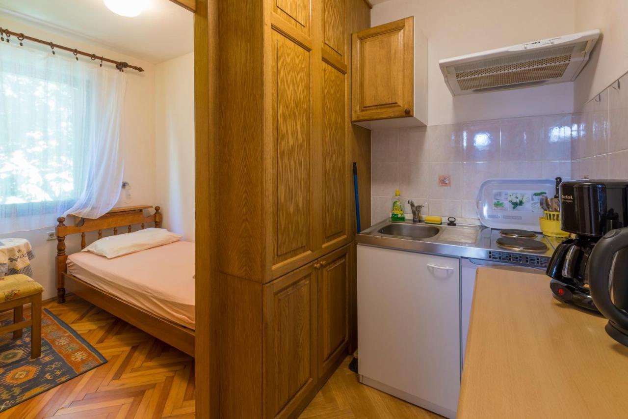 Apartment Katnic 1-2-3 Crikvenica Esterno foto