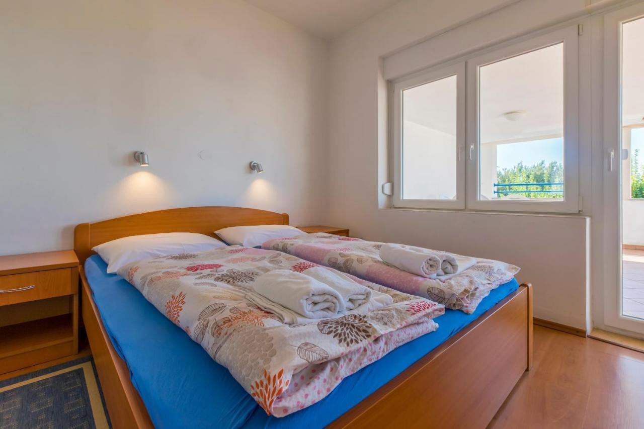 Apartment Katnic 1-2-3 Crikvenica Esterno foto