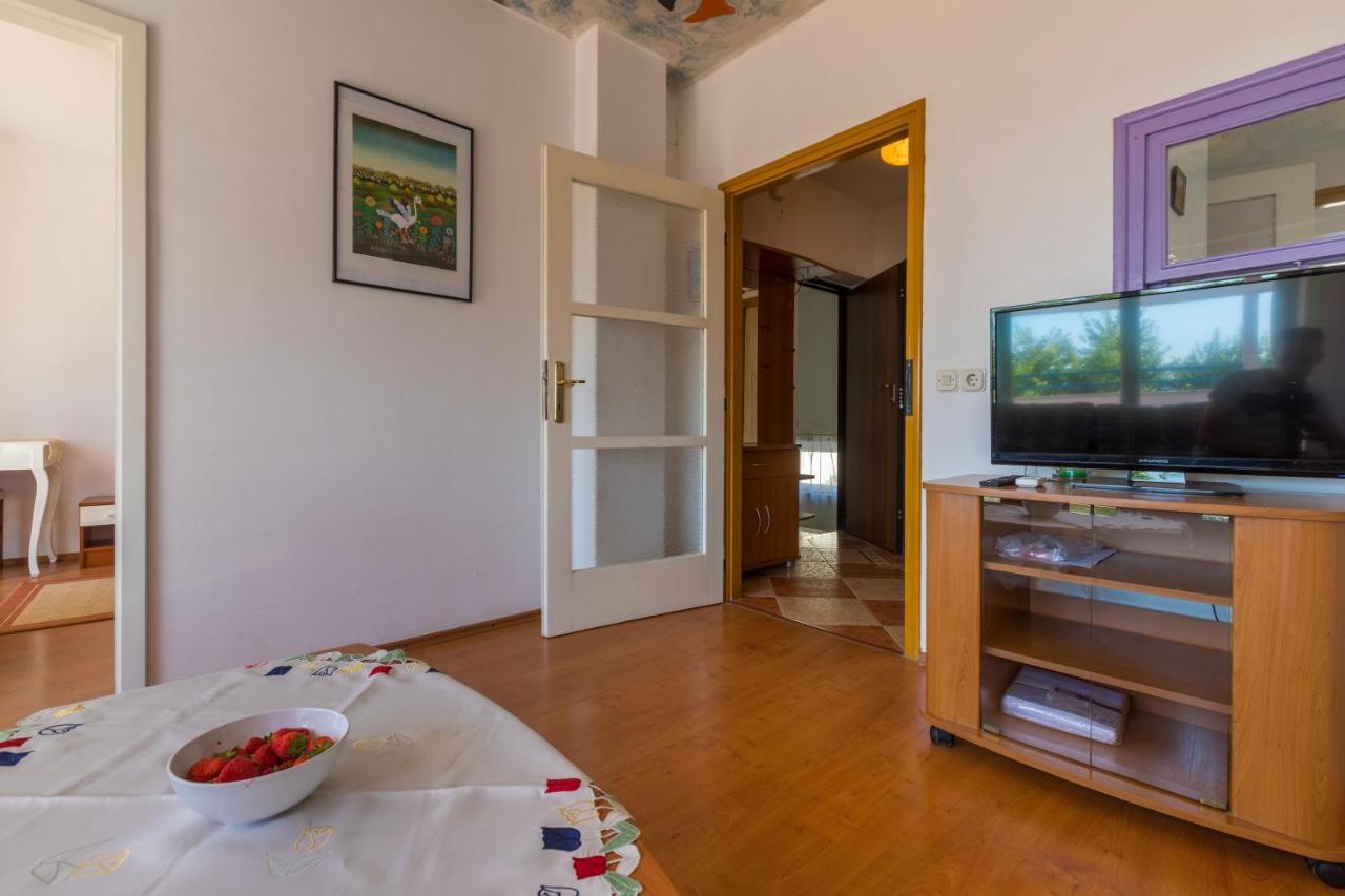 Apartment Katnic 1-2-3 Crikvenica Esterno foto