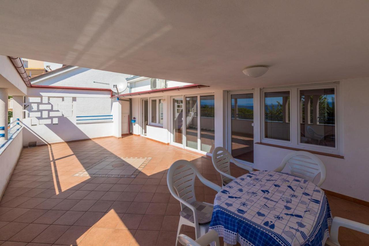 Apartment Katnic 1-2-3 Crikvenica Esterno foto
